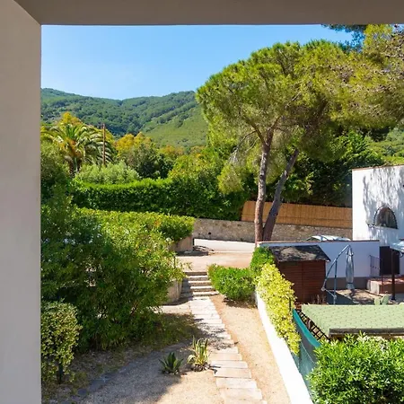 La Terrazza Al Mare Villa *